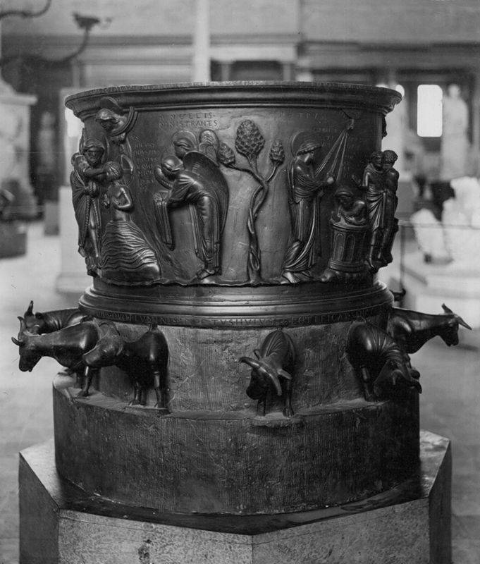 Fonts baptismaux de l'église Saint-Barthélémy à Liège
