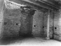 B011028
