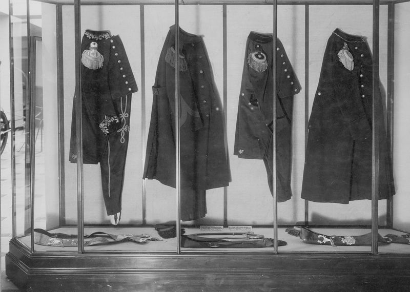 Uniformes des chasseurs d'Arenberg