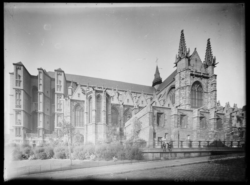 collégiale / Eglise Sainte-Waudru[Mons]