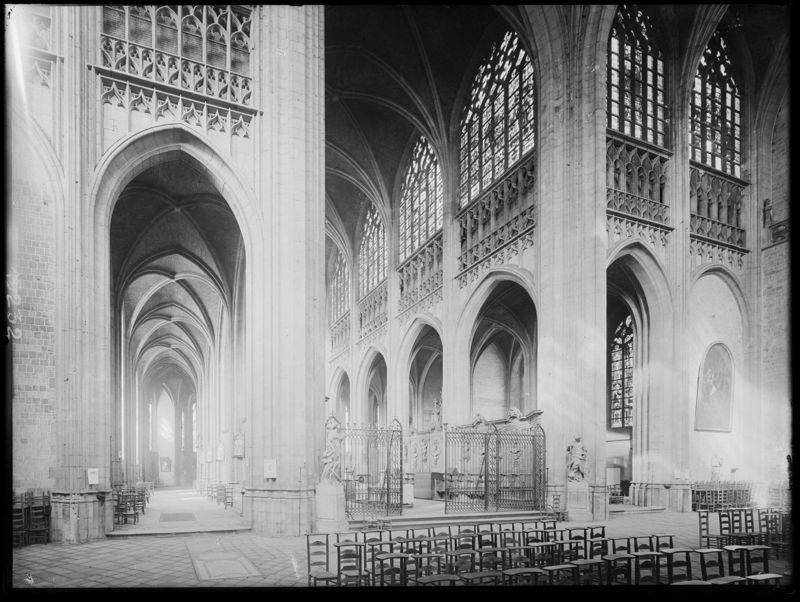 collégiale / Eglise Sainte-Waudru[Mons]