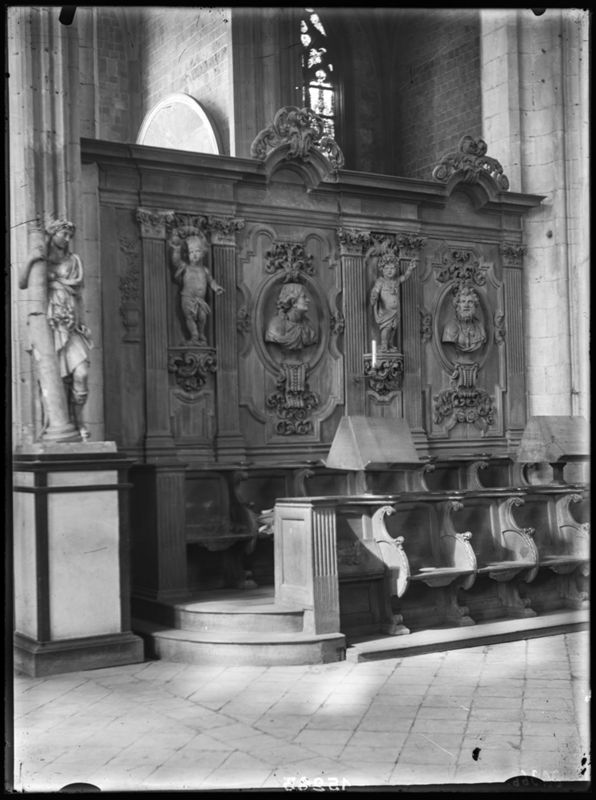 stalles / Eglise Sainte-Waudru[Mons]
