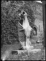 B015418