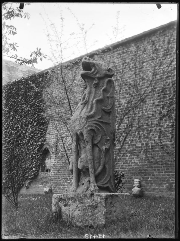 gargouille[élément d'architecture] / Musée de la vie montoise[Maison Jean Lescarts]