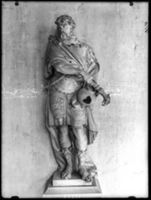B015888