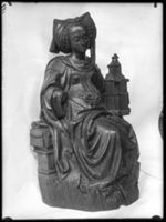 B016233