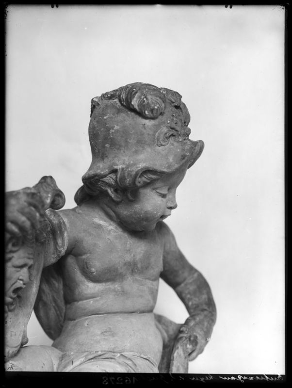 Putti als Perseus