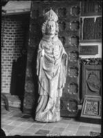 B017138