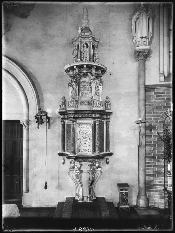 tour du Saint-Sacrement / Kerk Sint-Jacob[Brugge]