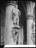 B017439