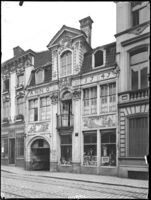 B017909