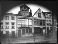 B017913