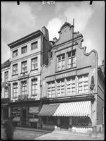 B017915