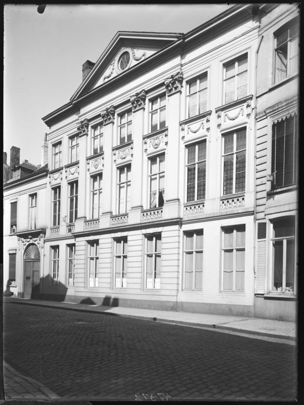 woongebouw / Huis Van Saceghem
