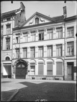 B017974