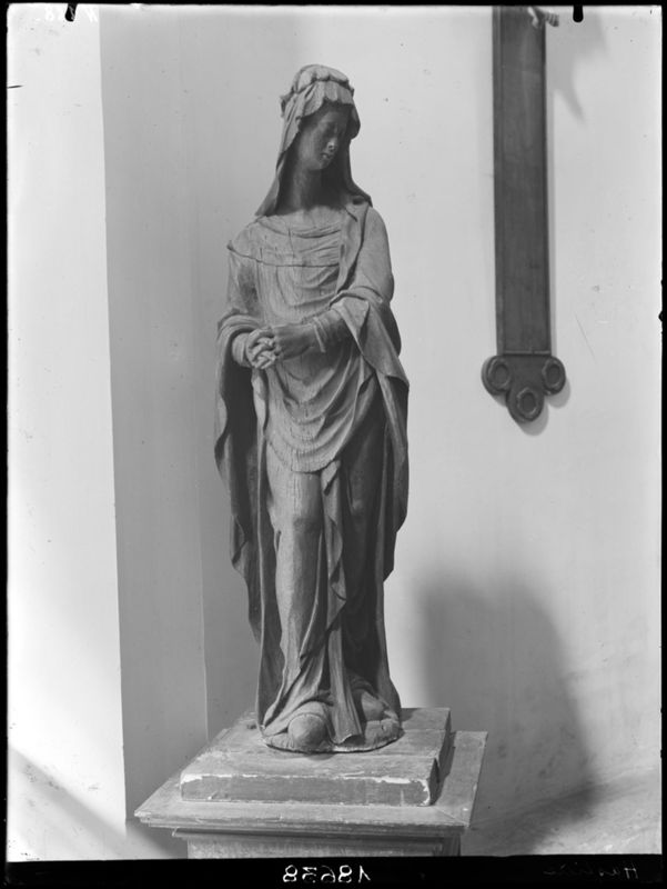 Calvaire (Vierge et saint Jean)