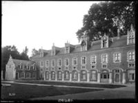B018695