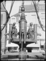 B018779