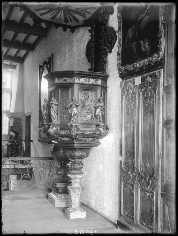 chaire de vérité / Eglise Saint-Denis[Liège]