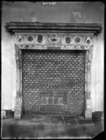 B018996