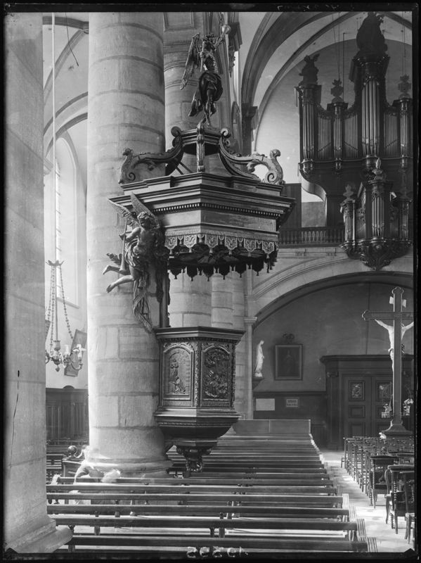 chaire de vérité / Eglise Saint-Nicolas[Liège]