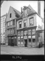 B019568