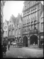 B019571