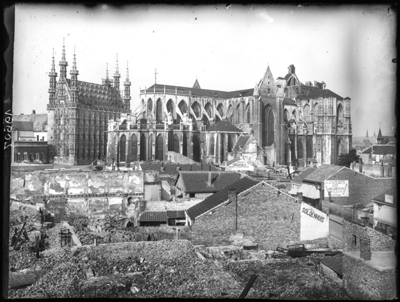 église paroissiale / Kerk Sint-Pieter[Leuven]