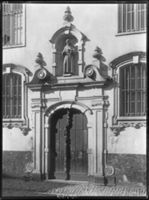 B019749