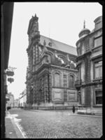B020011