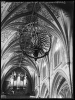 B020076