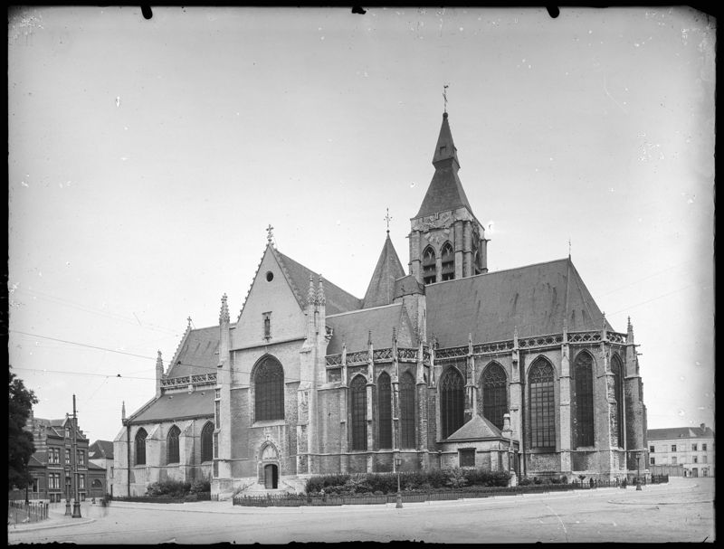 église paroissiale / Kerk O.L.Vrouw van Goede Hoop