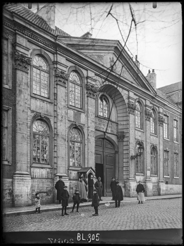 collège universitaire / Katholieke Universiteit Leuven - Paus Adrianus VI College