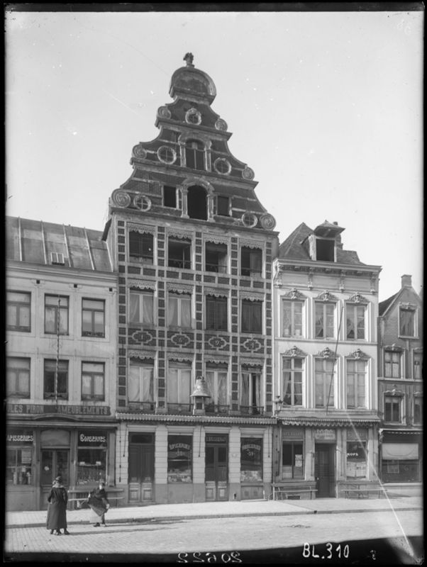 "De Grote klok" of "Stad Turnhout"