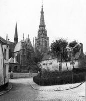 B021890