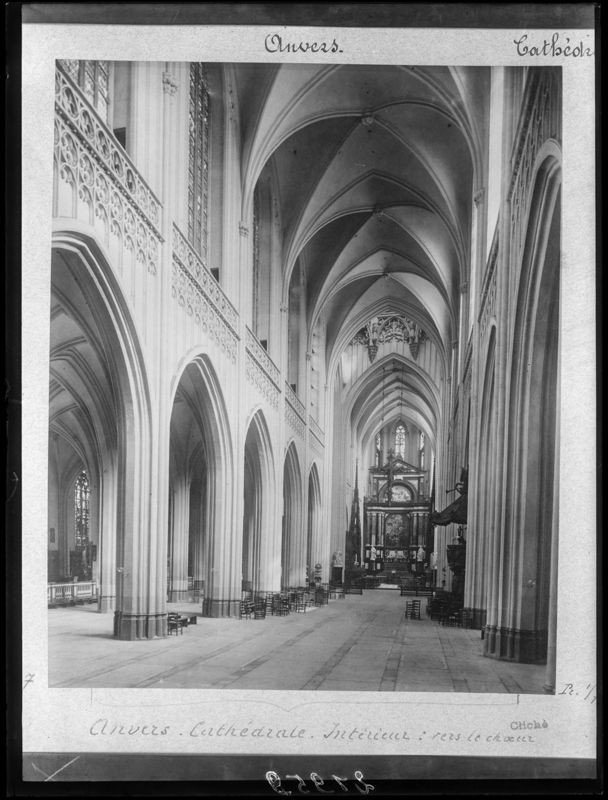 cathédrale / Kathedraal Onze-Lieve-Vrouw ten Hemel opgenomen