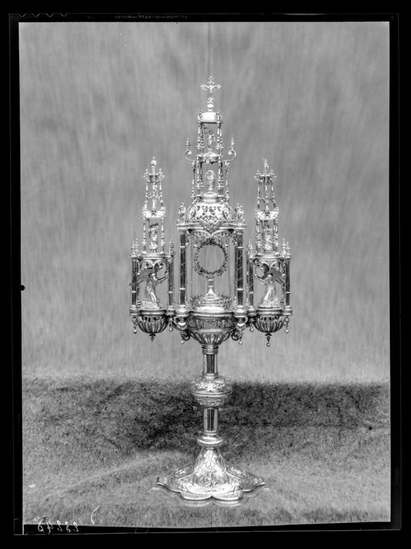ostensoir-soleil / Kerk Sint-Sulpitius en Dionysius[Diest]