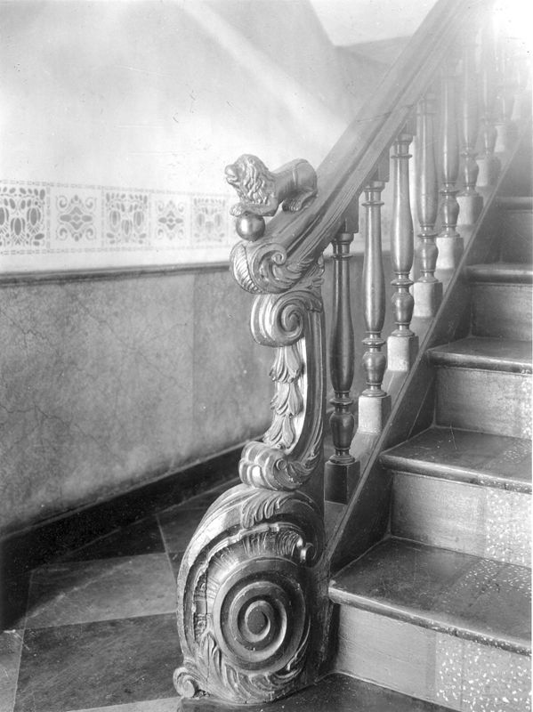 escalier / Presbytère[Lives-sur-Meuse]