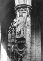 B024136