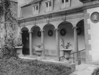 B025423