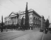 B025930