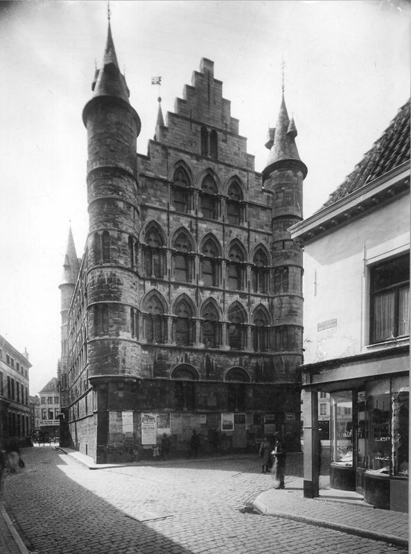 beffroi / Schepenhuis[Aalst]