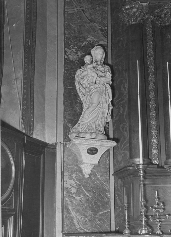 Vierge à l'Enfant
