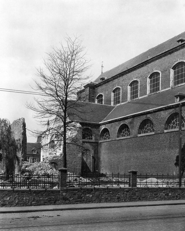 église paroissiale / Kerk Sint-Salvator[Harelbeke]