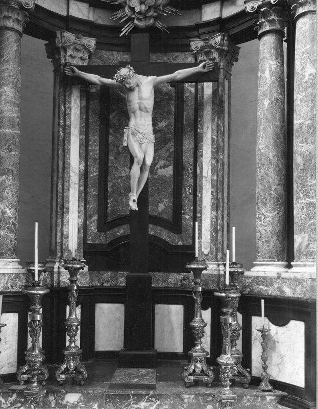 Christ en croix