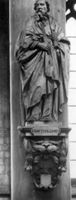 B027881