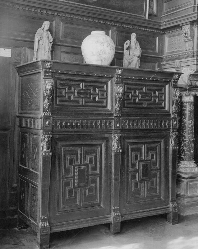 buffet[meuble] / Oudheidkundig Museum