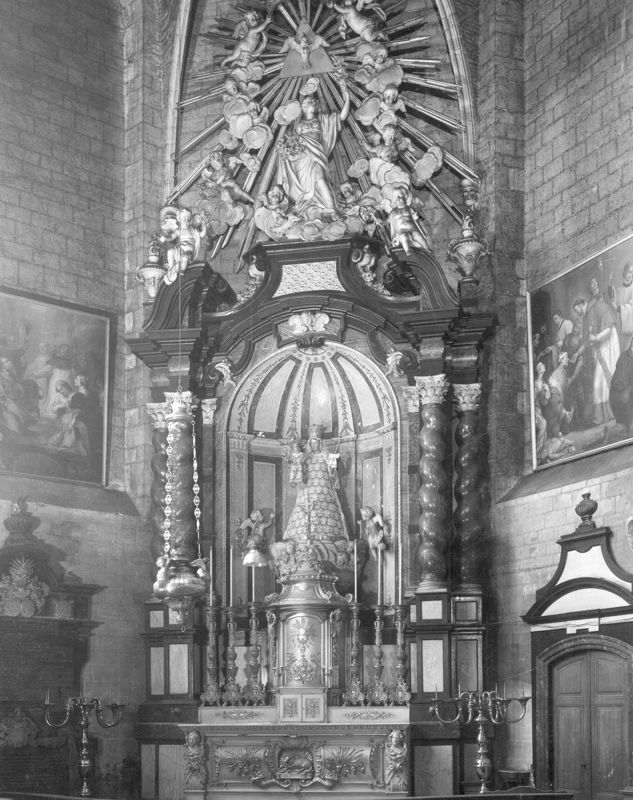 autel latéral / Eglise Notre-Dame de la Chapelle[Bruxelles]