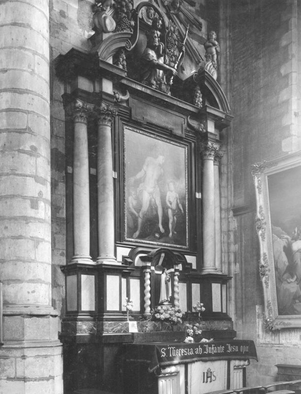 autel latéral / Eglise Notre-Dame de la Chapelle[Bruxelles]