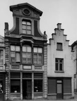 B028637